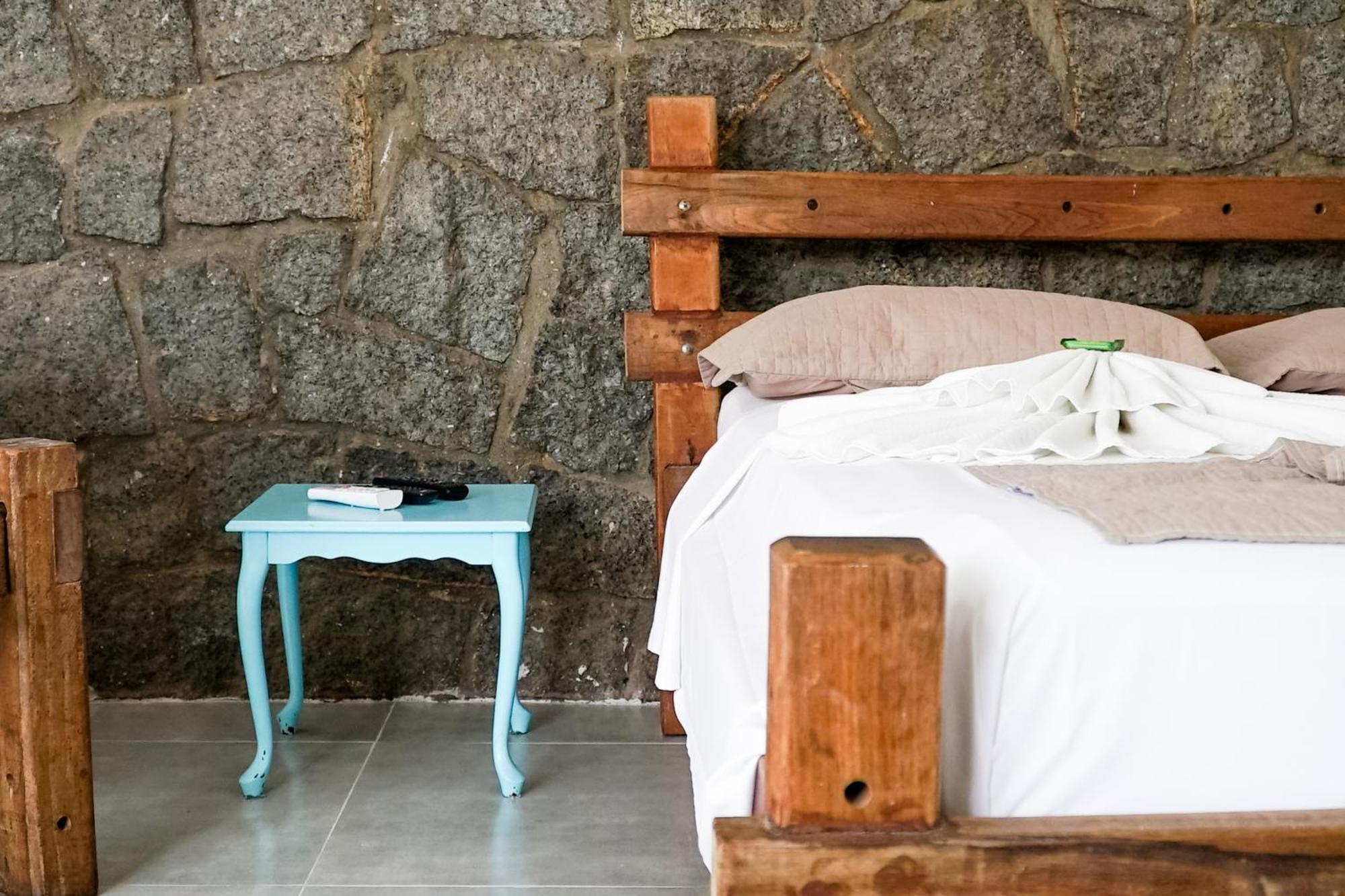 Velinn Pousada Guarubela Villa Vittoria Ilhabela Szoba fotó